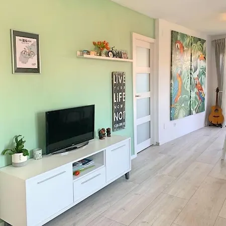 Apartment The Modern Penthouse In Old Town Estepona, 3 Bed 2 Bathroom *