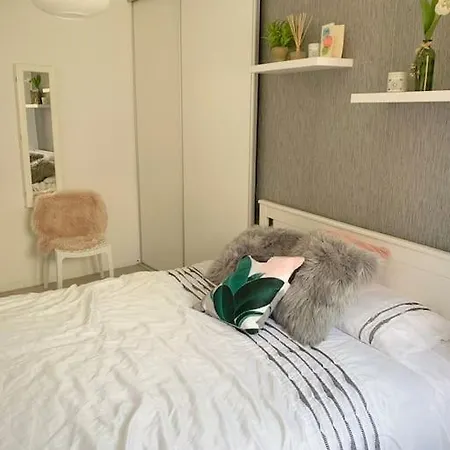 Apartment The Modern Penthouse In Old Town Estepona, 3 Bed 2 Bathroom Estepona