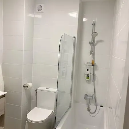 Apartment The Modern Penthouse In Old Town Estepona, 3 Bed 2 Bathroom