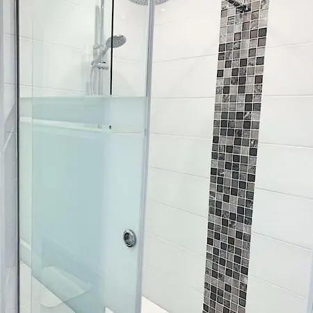 The Modern Penthouse In Old Town Estepona, 3 Bed 2 Bathroom
