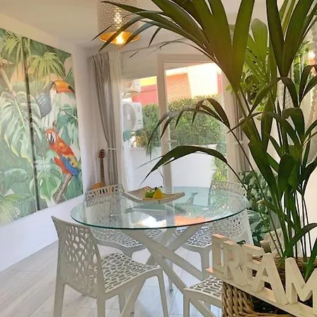 The Modern Penthouse In Old Town Estepona, 3 Bed 2 Bathroom